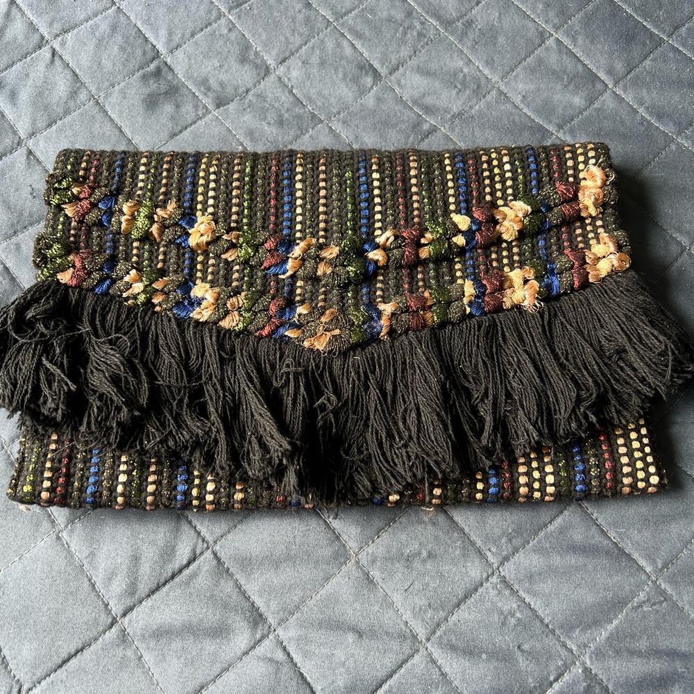 Nighttime Taj Clutch - Picture 5 of 5